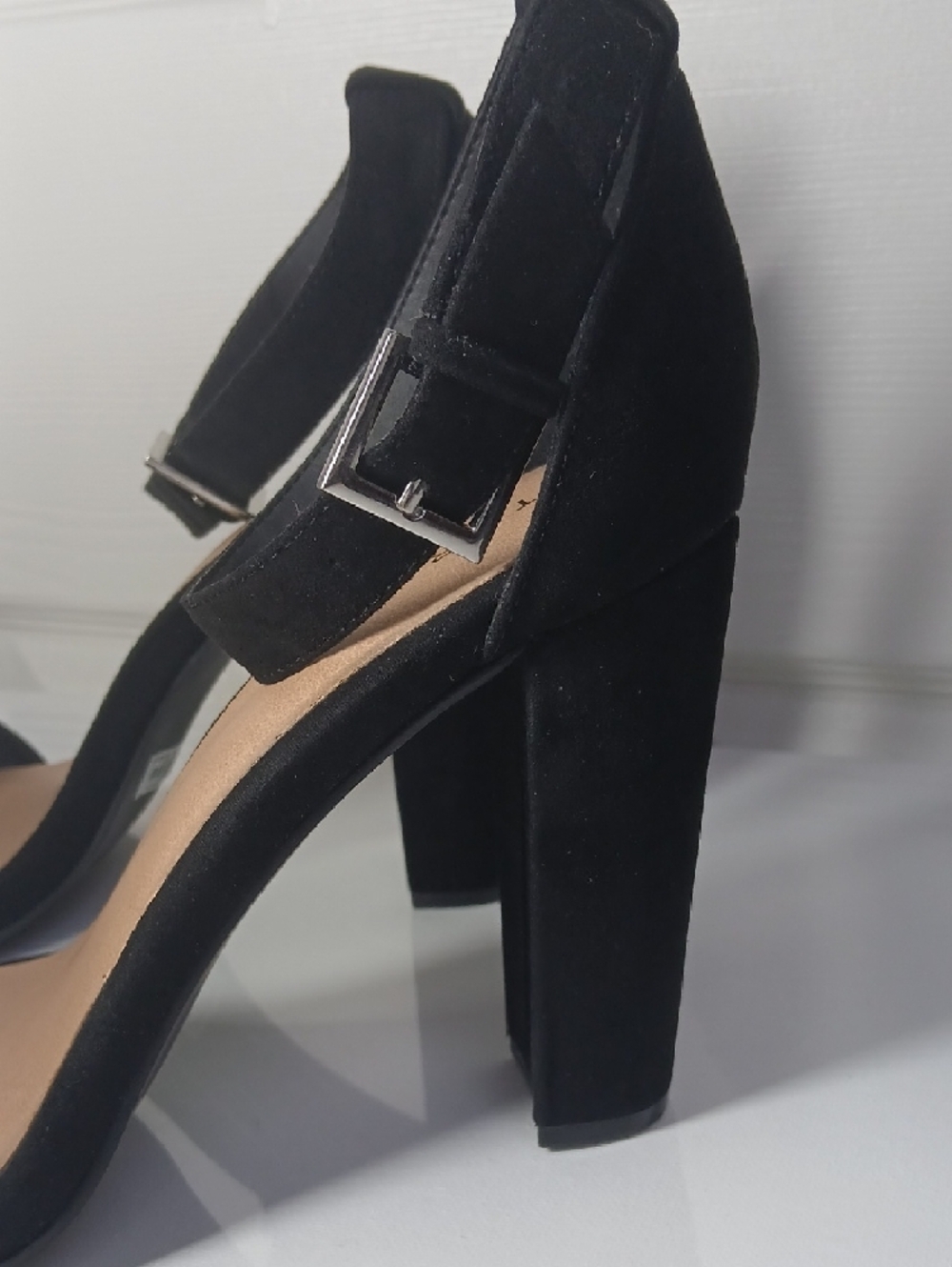 Torrid Black Suede Ankle-Strap Open-Toe Block Heels Size 10W - Picture 6 of 16